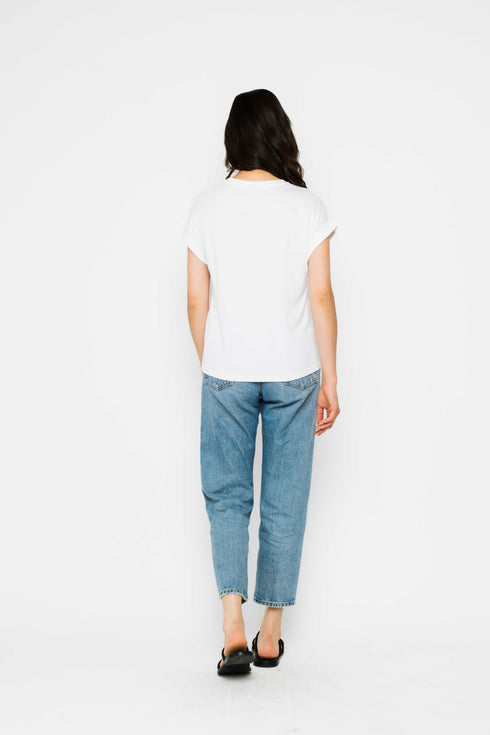 Daisy-Textured Rib Roll Cuff Tee